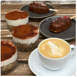 Stavte se na dezert a kávu …
#tiramisu #nanuk #cappuccino #mladaboleslav #staremesto #kavarna #tritecky #skodanezajit