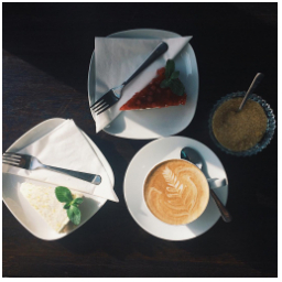 Přijďte si dát k naší super kávě super cheesecake, dnes pro Vás máme rybízový nebo limetkový ☕️???? #coffee #cafe #café @skodanezajit #cheesecake #capuccino #espresso #love #mňam #czech