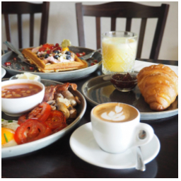 Krásné ráno přejeme! 

#snidane #ranodeladen #breakfast #brunch #mladaboleslav #staremesto #kavarna #tritecky #skodanezajit