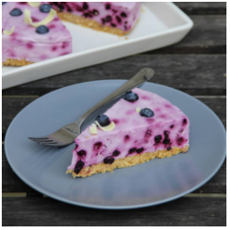 Borůvkový ...
#cheesecake #dianatvorila #chutneAbarevne #kekave #boruvky #kolac #kavarna #staromestskenamesti #mladaboleslav #czechrepublic #dnesjem #ovoce #leto #summer #cake #skodanezajit