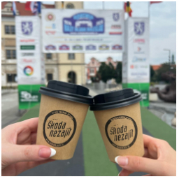 Po celou dobu Bohemia Rally tu jsme pro Vás ! Zastavte se na kávu, nebo se osvěžit naší zmrzlinou ❤️. 

#rallybohemia #nakavu #gelato #mladaboleslav #kavarna #tritecky #skodanezajit
