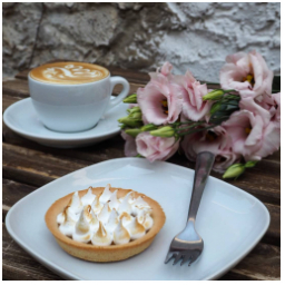Tartaletka ...
#lemoncurd
#snih
#dnesjim
#dianatvorila #domaci #staromestskenamesti #skodanezkusit #mladaboleslav #czechrepublic #dezert #kolac #citron #odpoledne #tartaletky #tartalette #lemoncurd #lemon #cakeoftheday #cakephotography #coffeetable #coffeetime #cappuccino
#kavarna #tritecky #skodanezajit