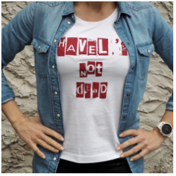 “Havel ´s not dead” trička od naší kamarádky @jananeuwerthova u nás v kavárně;)
.
nebo tady:
https://www.fler.cz/shop/laky-mode
.
#mladaboleslav #staremesto #havel #kavarna #tritecky #skodanezajit