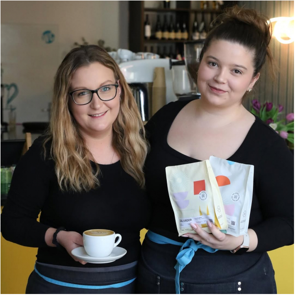 Dáváte si radši cappuccino nebo espresso? ☕️

Dnes si oboje můžete vychutnat od Míši nebo Adri.

#kavarna #bistro #tritecky #skodanezajit