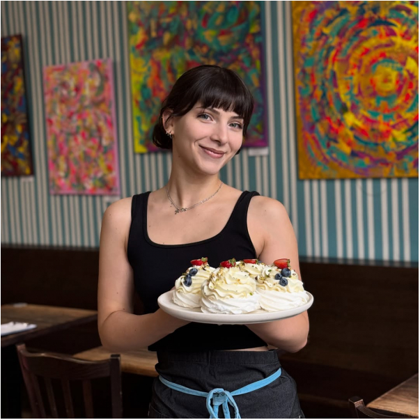Co takhle PAVLOVA ? 🩷

#bistro #kavarna #tritecky #skodanezajit
